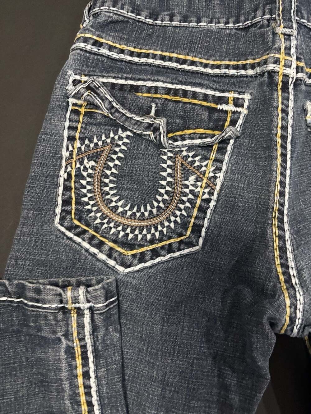 True Religion Jimmy Super T Jeans Size 32 Straight - Picture 6 of 7